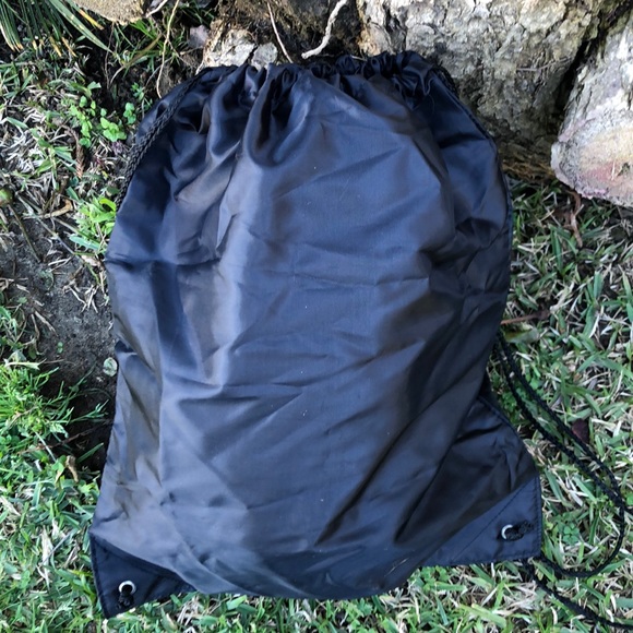 Ray-Ban drawstring backpack - Picture 2 of 4